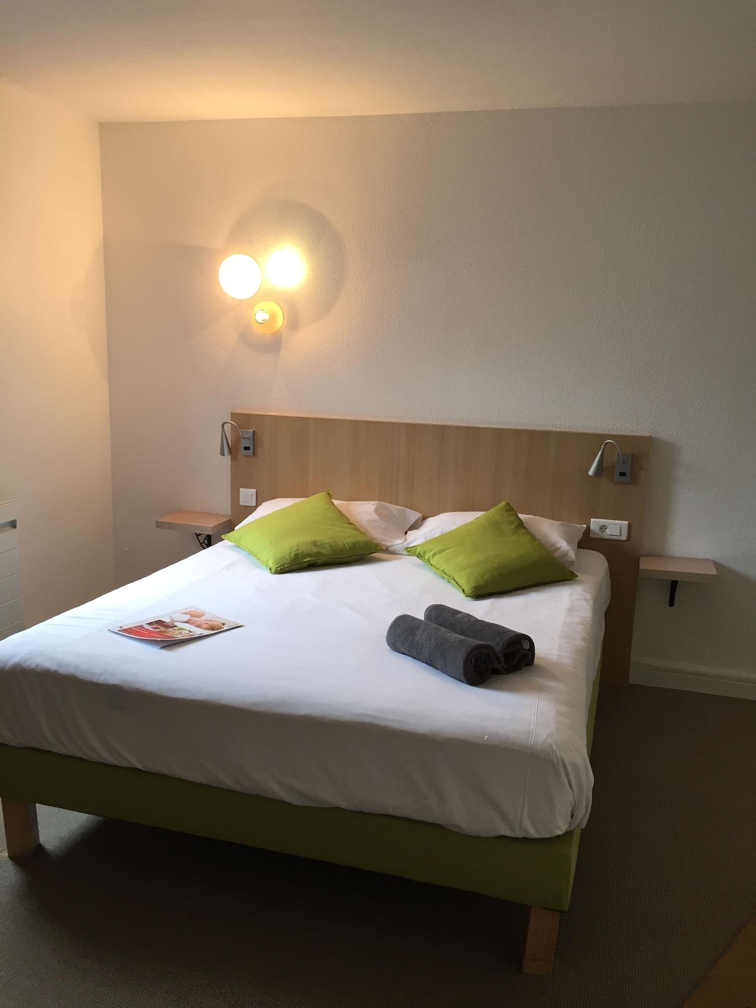 Kyriad Direct La Rochelle Aytré Exteriör bild
